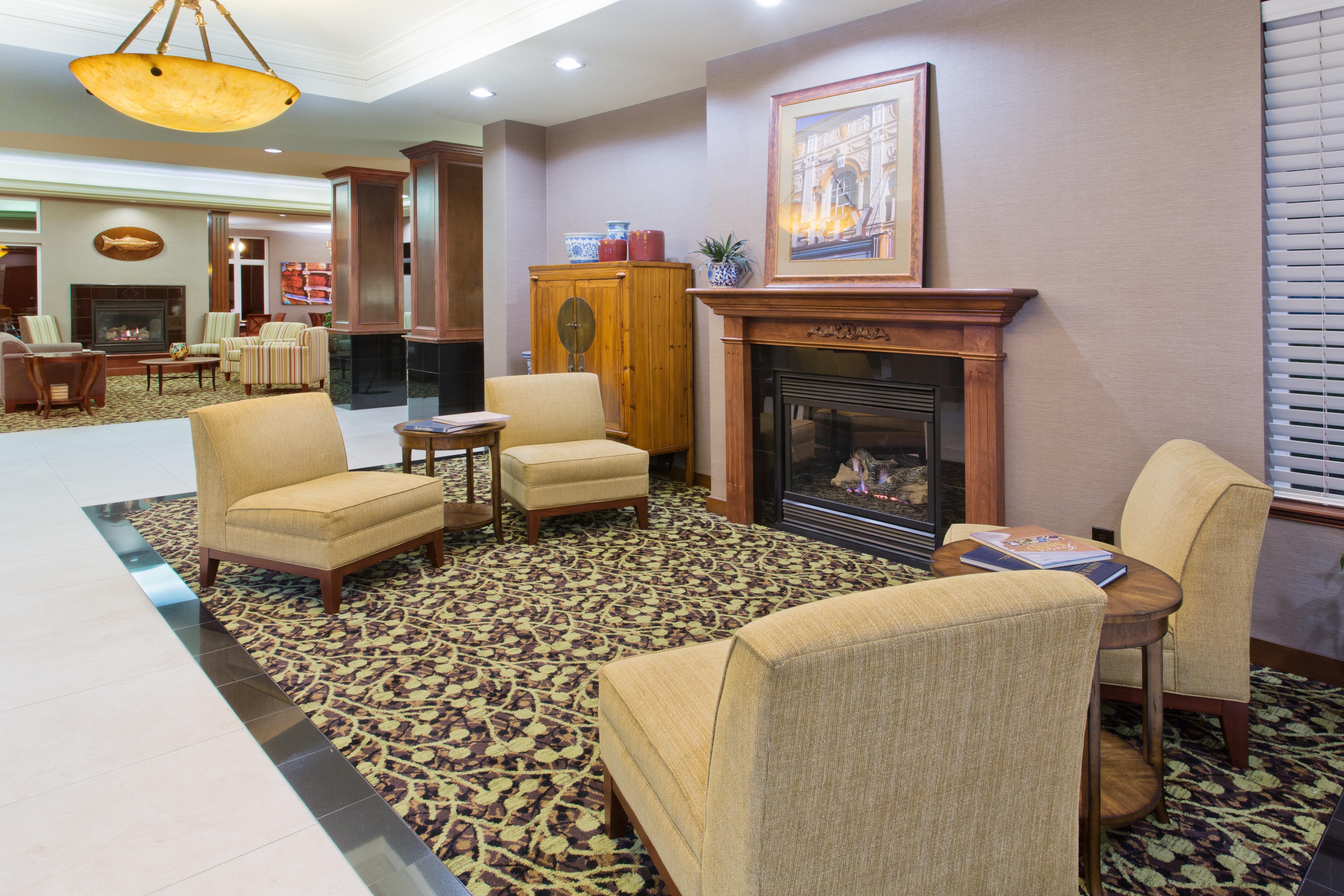 Holiday Inn Express Hotel & Suites Astoria By Ihg Exterior foto