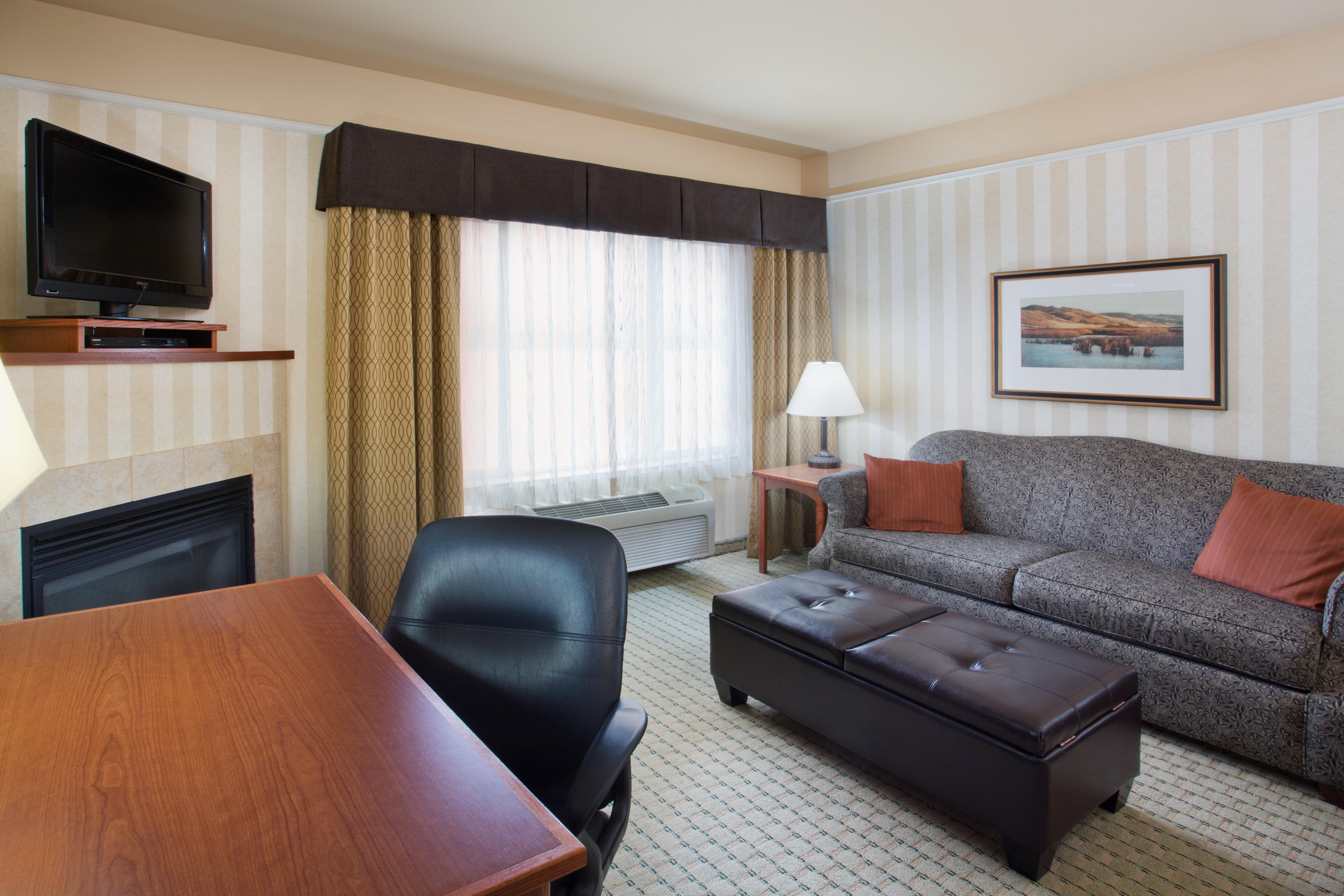 Holiday Inn Express Hotel & Suites Astoria By Ihg Exterior foto