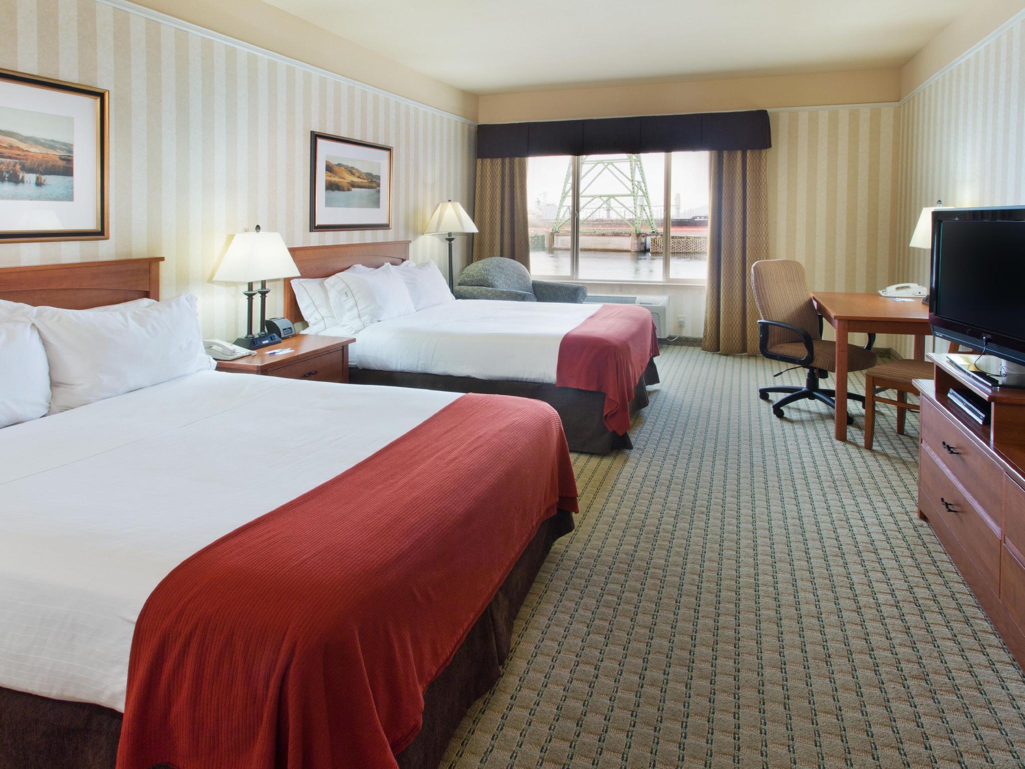 Holiday Inn Express Hotel & Suites Astoria By Ihg Exterior foto